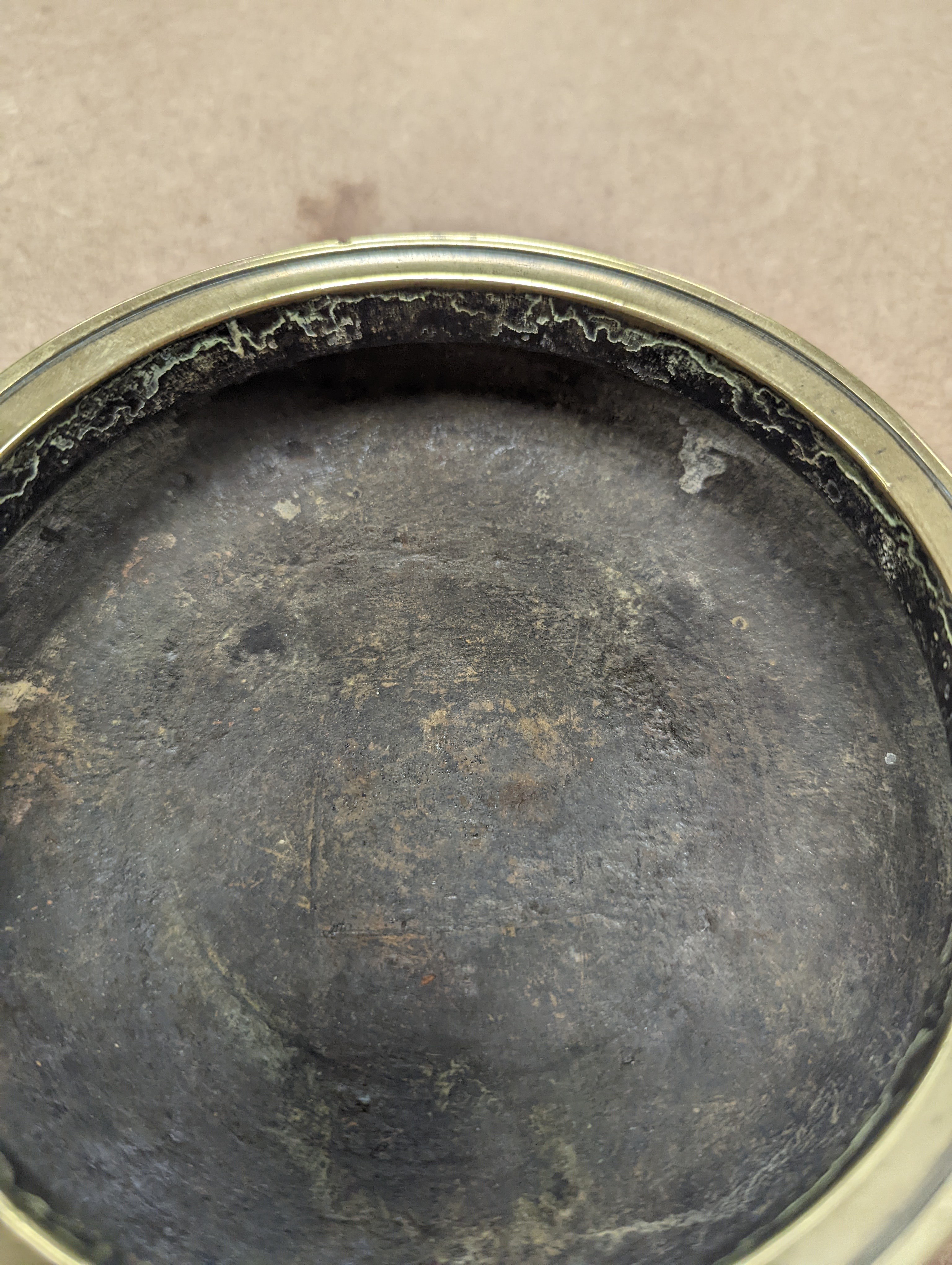 A Chinese bronze censer, ding, Xuande mark, 18th / 19th century, diameter 16.6cm, height 6.7cm